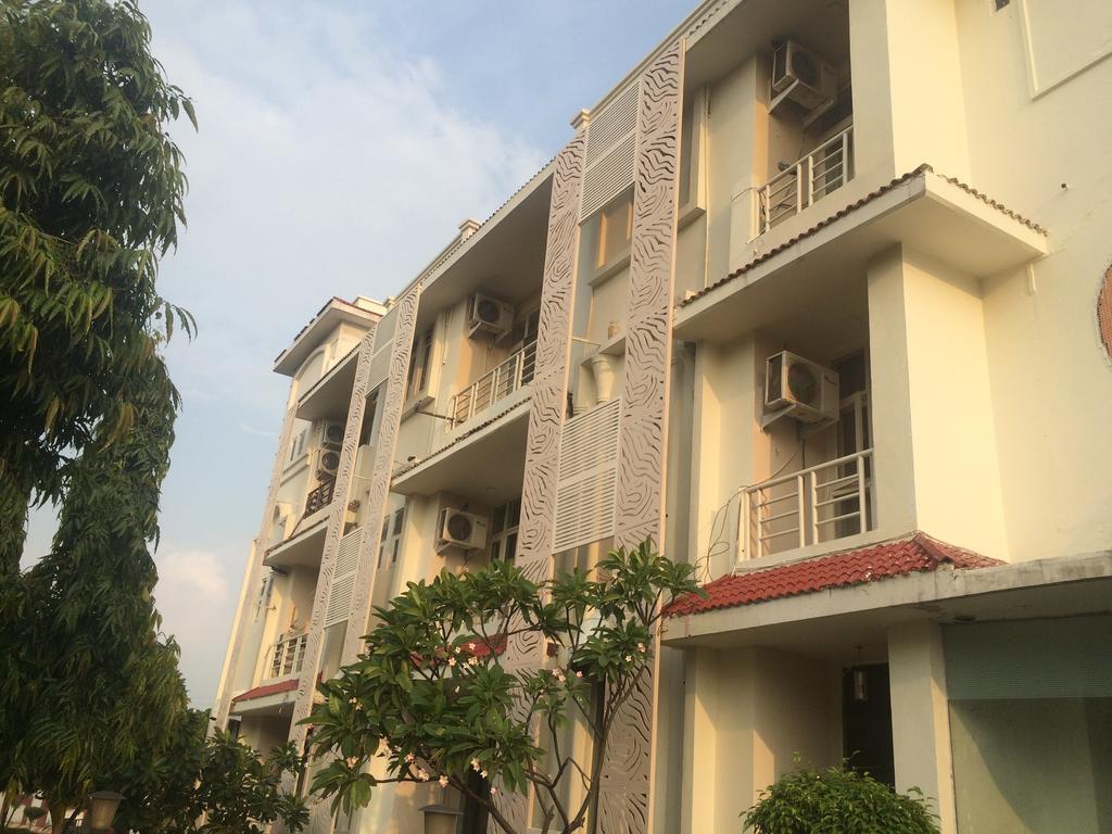 Grand Heritage Resort Greater Noida Exterior foto