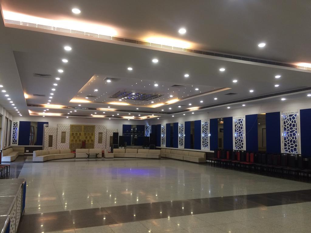 Grand Heritage Resort Greater Noida Exterior foto